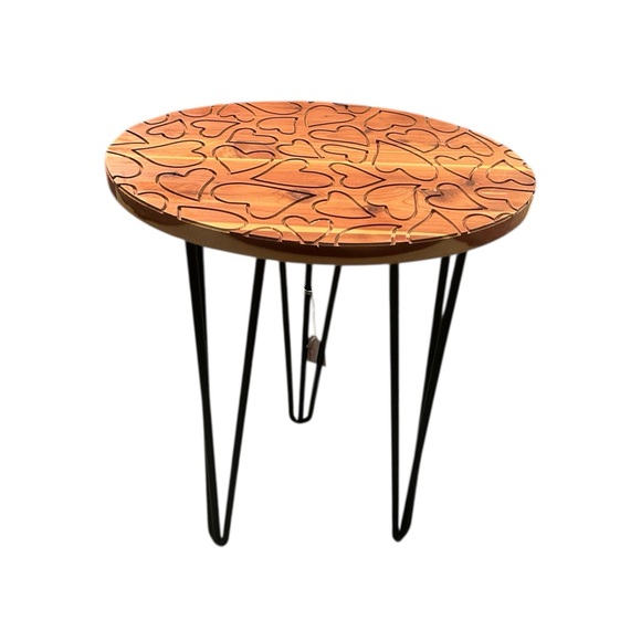 Handmade Wood Heart Pattern Table - Picture 4 of 4